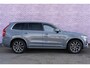 Volvo XC90 T8 Recharge AWD Plus Bright Long Range | Luchtvering | Trekhaak | Head-up Display | Stuur-/stoel/achterbankverwarming | Full LED koplampen