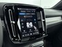 Volvo EX40 Extended Range Plus Black Ed. 82 kWh | Panoramadak | Stoel + Stuurverwarming | Elektrische achterklep | Warmtepomp | Apple Carplay - Android Auto |