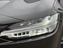 Volvo V90 Cross Country 2.0 B5 AWD Pro | Trekhaak | Schuif/kantel panoramadak | 360° Camera | Memory | Stoel/stuurverwarming | Intellisafe surround | BLIS | extra getint glas |