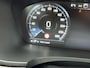 Volvo V90 Cross Country 2.0 B5 AWD Pro | Trekhaak | Schuif/kantel panoramadak | 360° Camera | Memory | Stoel/stuurverwarming | Intellisafe surround | BLIS | extra getint glas |