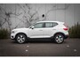 Volvo XC40 1.5 T2 Business Pro | Automaat | Adaptieve Cruise Control | Parkeersensoren voor + achter | Achteruitrijcamera | DAB+ radio | Climate control | Keyless | BLIS |