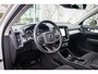 Volvo XC40 1.5 T2 Business Pro | Automaat | Adaptieve Cruise Control | Parkeersensoren voor + achter | Achteruitrijcamera | DAB+ radio | Climate control | Keyless | BLIS |