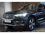 Volvo XC60 T8 Plug-in hybrid AWD Plus Bright | 1ste Eigenaar | Adaptive Cruise Control | Semi-Electrische wegklapbare trekhaak | 360° Parkeercamera | BLIS | Harman Kardon Premium Audio | Parkeerverwarming | Dealeronderhouden
