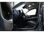 Volvo XC60 T8 Plug-in hybrid AWD Plus Bright | 1ste Eigenaar | Adaptive Cruise Control | Semi-Electrische wegklapbare trekhaak | 360° Parkeercamera | BLIS | Harman Kardon Premium Audio | Parkeerverwarming | Dealeronderhouden