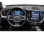 Volvo XC60 T8 Plug-in hybrid AWD Plus Bright | 1ste Eigenaar | Adaptive Cruise Control | Semi-Electrische wegklapbare trekhaak | 360° Parkeercamera | BLIS | Harman Kardon Premium Audio | Parkeerverwarming | Dealeronderhouden