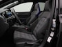 Volkswagen Golf 1.4 eHybrid 245 pk DSG GTE | Panoramadak | Stuur-/stoelverwarming | Navigatie | Parkeersensoren voor/achter