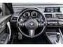 BMW 1-Serie 118i High Executive / PANO / CARPLAY / STOELVERWARMING