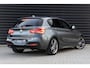 BMW 1-Serie 118i High Executive / PANO / CARPLAY / STOELVERWARMING