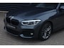BMW 1-Serie 118i High Executive / PANO / CARPLAY / STOELVERWARMING