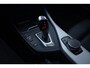 BMW 1-Serie 118i High Executive / PANO / CARPLAY / STOELVERWARMING