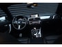BMW 1-Serie 118i High Executive / PANO / CARPLAY / STOELVERWARMING