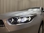 Kia Ceed 1.0 T-GDi DynamicLine *Org.NL!* Apple Carplay / Camera / Cruise Control / Navigatie / ECC Clima / PDC / 16'' LMV