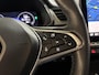 Renault Captur 145PK E-Tech Full Hybrid Techno Automaat | Digital Cockpit | Armsteun | 9,3" Navi | Camera | Apple CarPlay/Android Auto | Cruise Control | Lichtmetalen Velgen | Privacy Glass |