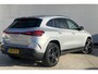 Mercedes-Benz EQA EQA 250+ AMG Line | Premium Pakket | Nightpakket | Panoramadak | LED | Advanced Sound System | Sfeerverlichting | Keyless-Go | Stoelverwarming | Camera