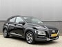 Hyundai Kona GDI 141pk HEV 2WD Fashion | Head-Up Display | All-Season Banden | Adaptive Cruise Control | Camera Achter | Navigatie | KRELL Premium Audiosysteem |
