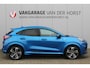 Ford Puma 1.0-155pk EcoBoost Hybrid ST-Line X. Erg mooi, nette, luxe en sportieve Ford Puma ! Autm. airco, stoel-, stuur- en voorraamverw., camera, elektr. achterkl., trekhaak+afneemb. kogel, B&O soundsyst., lane- en side assist, adapt. cruise cntrl, LED verl. etc.
