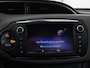 Toyota Yaris 1.5 Hybrid Dynamic Bi-Tone | Automaat | Camera | Sportonderstel | Cruise Control | Keyless entry | Navigatie | LMV 16
