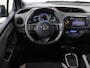 Toyota Yaris 1.5 Hybrid Dynamic Bi-Tone | Automaat | Camera | Sportonderstel | Cruise Control | Keyless entry | Navigatie | LMV 16