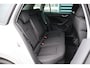 Skoda Kamiq 1.0 TSI 110pk Ambition | Trekhaak Wegklapbaar | Cruise Control | Parkeersensoren | Apple Carplay / Android Auto | 17' Velgen