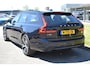 Volvo V90 T8 AWD 390PK Plug-in Hybrid R-Design | HUD | H&K | Trekhaak | Luchtvering | 360 camera | 19"LMV |