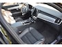 Volvo V90 T8 AWD 390PK Plug-in Hybrid R-Design | HUD | H&K | Trekhaak | Luchtvering | 360 camera | 19"LMV |