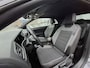 Volkswagen T-Roc Cabrio 1.5 TSI R-Line | Navigatie/Android/Apple Carplay | LM Velgen 17" | Voorstoelen/Stuurwiel Verwarmd | Cruise Control | Achteruitrijcamera | Airco |