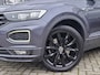Volkswagen T-Roc Cabrio 1.5 TSI R-Line | Navigatie/Android/Apple Carplay | LM Velgen 17" | Voorstoelen/Stuurwiel Verwarmd | Cruise Control | Achteruitrijcamera | Airco |