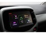 Toyota Aygo 1.0 VVT-i x-play | Airco | Parkeercamera | Lage kilometerstand | Groot media scherm |