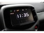 Toyota Aygo 1.0 VVT-i x-play | Airco | Parkeercamera | Lage kilometerstand | Groot media scherm |