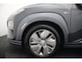 Hyundai Kona Electric EV Fashion 64 kWh 3-Fase SOH 95,4% | Warmtepomp | Head Up Display | Camera | Navigatie
