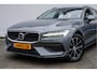 Volvo V60 2.0 B3 Momentum Advantage Trekhaak/ Navigatie/ Carplay/ Pdc/ Cruise control/ Dab/ 17" Lmv
