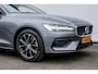 Volvo V60 2.0 B3 Momentum Advantage Trekhaak/ Navigatie/ Carplay/ Pdc/ Cruise control/ Dab/ 17" Lmv