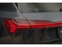 Audi E-tron 50 quattro Business edition Plus 71 kWh | Black Edition | Panoramadak | Memory Seats | Luchtvering | Adaptive Cruise Control | Keyless | Matrix LED | Leder | Stoelverwarming | NAP |
