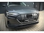 Audi E-tron 50 quattro Business edition Plus 71 kWh | Black Edition | Panoramadak | Memory Seats | Luchtvering | Adaptive Cruise Control | Keyless | Matrix LED | Leder | Stoelverwarming | NAP |