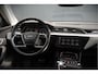 Audi E-tron 50 quattro Business edition Plus 71 kWh | Black Edition | Panoramadak | Memory Seats | Luchtvering | Adaptive Cruise Control | Keyless | Matrix LED | Leder | Stoelverwarming | NAP |