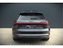 Audi E-tron 50 quattro Business edition Plus 71 kWh | Black Edition | Panoramadak | Memory Seats | Luchtvering | Adaptive Cruise Control | Keyless | Matrix LED | Leder | Stoelverwarming | NAP |