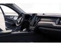 Volvo XC60 T6 350PK AWD Ultra Executive Edition Bright | B&W | Massage/ventilatie | 21" | Luchtvering | Trekhaak
