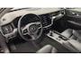Volvo V60 2.0 B3 Momentum Advantage LEER TREKHAAK STUUR?STOELVERWARMING NAVI CARPLAY.