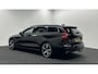 Volvo V60 2.0 B3 Momentum Advantage LEER TREKHAAK STUUR?STOELVERWARMING NAVI CARPLAY.