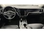 Volvo V60 2.0 B3 Momentum Advantage LEER TREKHAAK STUUR?STOELVERWARMING NAVI CARPLAY.
