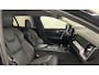 Volvo V60 2.0 B3 Momentum Advantage LEER TREKHAAK STUUR?STOELVERWARMING NAVI CARPLAY.