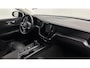 Volvo V60 2.0 B3 Momentum Advantage LEER TREKHAAK STUUR?STOELVERWARMING NAVI CARPLAY.
