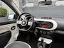 Renault Twingo 0.9 TCe Dynamique Automaat | Airco | Parkeersensoren | Lichtmetalen Velgen |