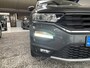 Volkswagen T-Roc 1.5 TSI Style ADAPTIVE CRUISE CONTROL | CAMERA | TREKHAAK | LED | APPLE/ANDROID CARPLAY
