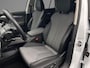 Skoda Enyaq iV 60 Business Edition Plus 180pk Automaat Adaptive cruise control, Navigatie, Stoelverwarming, LED matrix koplampen, App connect, Achteruitrijcamera, Parkeersensoren