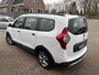 Dacia Lodgy 1.6 SCe Stepway 7-Persoons Navigatie / Carplay / Parkeersensors