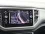 Volkswagen T-Roc 1.5 TSI Style | Trekhaak | Achteruitrijcamera | Parkeersensoren | Adaptieve cruise control | CarPlay | Navigatie | Draadloze telefoonlader |
