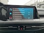 Volkswagen Golf Variant 1.5 eTSI R-Line Business+ / Panoramadak / Navigatie / Camera / Parkeersensoren V+A / App connect / Head-up / 18''LMV