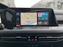 Volkswagen Golf Variant 1.5 eTSI R-Line Business+ / Panoramadak / Navigatie / Camera / Parkeersensoren V+A / App connect / Head-up / 18''LMV