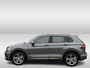 Volkswagen Tiguan 2.0 TSI 4Motion 220pk Highline Business R / R-line Exterieur / Digitaal dashboard / Panoramadak / Navigatie / Camera / Parkeersensoren V+A / Zwenkbare trekhaak /